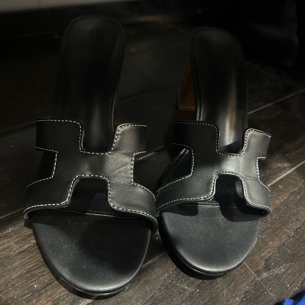 Charlotte Russe Black Slide Sandals